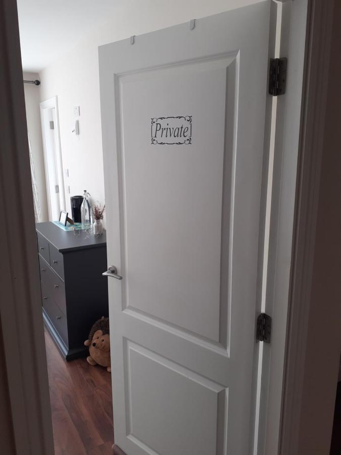 Ensuite At The Foot Of Dublin Mountains מראה חיצוני תמונה